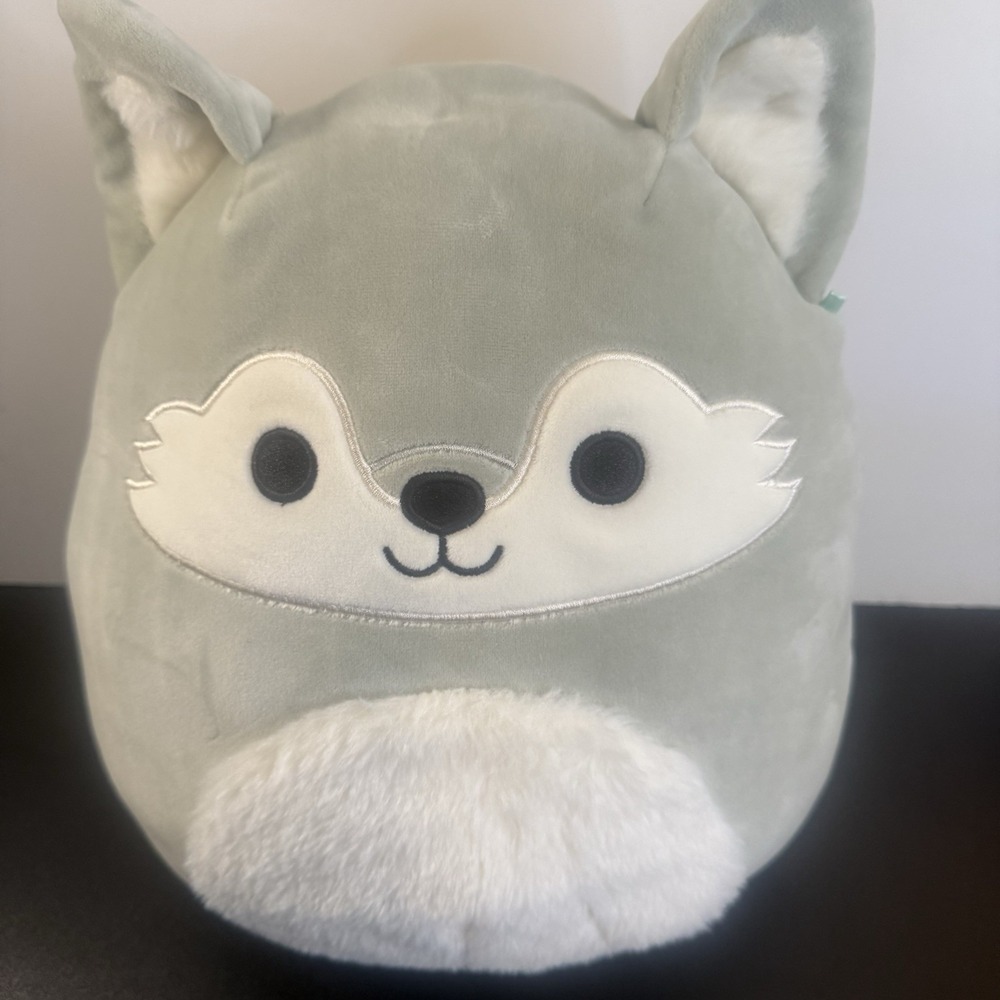Original Squishmallows Willie Gray/Sage Wolf Wilderness Squad 11" Soft Plush EUC